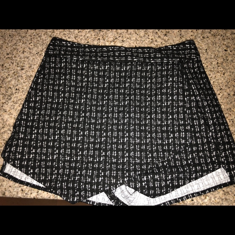 Aqua skort